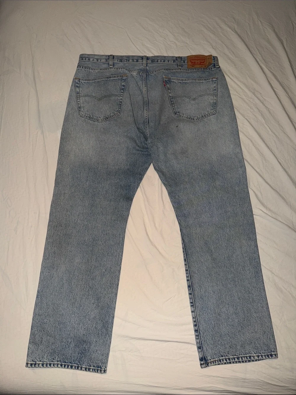 Men Levi’s Classic Light Blue Distressed Jeans